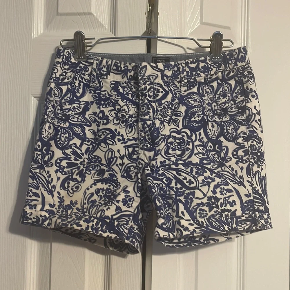 Gap kids Midi Short floral blue and white shorts size 10